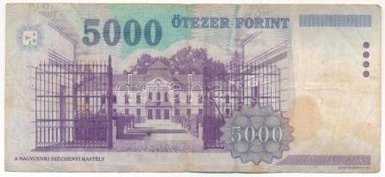 1999. 5000Ft eltérő sorszámokkal "BF 8536424 - BF 8586424" T:F folt
Hungary 1999. 5000Ft ...