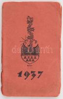 1937 Szegedi Kis Kalendárium. Szeged, 1937, Szegedi Fiatalok Művészeti Kollégiuma, 16 sztl. lev. Buday György 12 szöveg közti fametszetével. A népdalokat Delly Szabó Géza gyűjtötte az erdélyi Kalotaszeg vidékén. Kiadói papírkötés, sérült gerinccel és kötéssel, 11x7 cm.