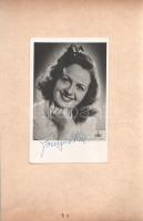 Fényes Alice (1918-2007) színésznő aláírt fényképe. Mérete: 137x85 mm, egy 243x160 mm-es kartonlapra...