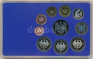 NSZK 1997G 1pf-5M (10xklf) forgalmi sor műanyag dísztokban, külső karton tokkal T:PP 
FRG 1997G 1 P...