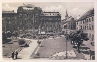 Pozsony Masaryk square Tatra Bank, perfume and porcelaine shop