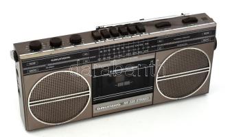 Grundig RR 325 Stereo kazettás magnó, rádió 40 cm Működik, j ó állapotban