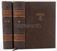 Vizsolyi Biblia. I-II. kötet. Bp., 1990, Helikon. Kiadói dombornyomott, aranyozott, bordázott gerincű műbőr kötés, kísérőfüzettel. Az 1590-ben Vizsolyban nyomtatott Károlyi-biblia első kiadásának reprint kiadása két kötetben.