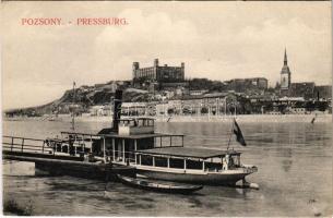 Pozsony, Pressburg, Bratislava; ingahajó a Dunán, vár / shuttle boat ont he Danube, castle (EK)