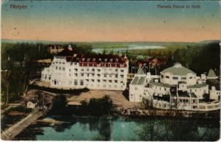 1929 Pöstyén, Piestany; Thermia Palace és fürdő. Vasúti levelezőlapárusítás 52-1917. / hotel and spa (szakadás / tear)