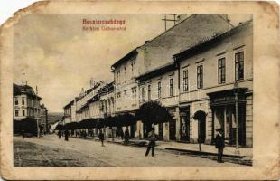 1917 Besztercebánya, Banská Bystrica; Bethlen Gábor utca, Reinhardt Kornél üzlete. Heller Flórián kiadása / street, shops (EM)