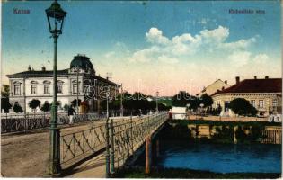 1915 Kassa, Kosice; Klobusitzky utca, Pavkovics D. üzlete, híd. Vasúti levelezőlapárusítás 47. sz. 1915. / street view, shop, bridge (fl)