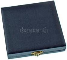 1989. "Nagy Imre" egyoldalas, öntött bronz plakett, hátoldalán "1958. június 16. 1989...