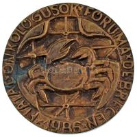 1986. "Fiatal Onkológusok Fóruma" bronz emlékérem (79mm) T:AU patina