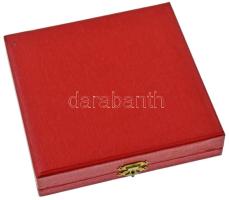 Nagy István János (1938-) 1978. "A Magyar Korona hazatérte emlékére 1978.1.6." egyoldalas ...