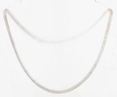 Ezüst(Ag) plasztikus kígyó nyaklánc, jelzett, h: 45 cm, nettó: 13 g