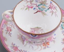 Sarreguiemines reggeliző szett: csésze, alátét, desszertes tál. 1860-1919 között, kis kopással, d: 2...