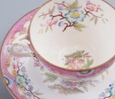 Sarreguiemines reggeliző szett: csésze, alátét, desszertes tál. 1860-1919 között, kis kopással, mázs...