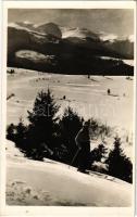 1943 Kárpátalja, téli táj, síelő. Traxler György kiadása (Máramarossziget) / winter sport, skiing