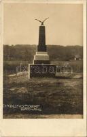 Rödöny, Riedlingsdorf; Hősök szobra turullal / military heroes monument. photo