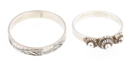 Ezüst(Ag) 2 db gyűrű, jelzett, méret: 63, 53, nettó: 4,5 g