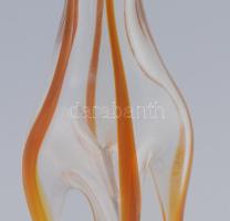 Antik cseh váza. Lapokra tagolódó vázatest, csíkokban borostyán színezéssel, jelzés nélkül, kopással...