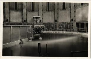 Pöstyén-fürdő, Kúpele Piestany; fürdő, belső/ bath, interior