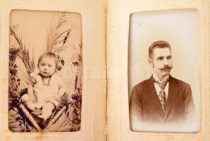 cca 1865-1880 Régi réz veretes bőrkötéses fotóalbum 38 db keményhátú fotóval, női, férfi, gyermek és...