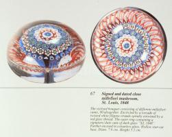 Michael Kovacek: Paperweights. 1987, Bécs, kiadói egészvászon kötés, papír védőborítóval, angol nyel...