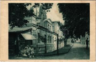 Szliács, Sliac; fürdőház / spa. Fot. A. Chytil (gyűrődések / creases)