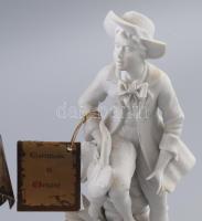 Capodimonte Capri 2 darab nagyméretű biszkvit porcelán szobor, jelzett, réz szerelékkel, kis sérülés...