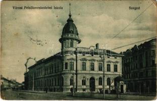 1914 Szeged, Városi Felső kereskedelmi iskola (még az 1951-es emelet ráemelés előtt). Keglovich kiadása (kis szakadás / small tear)