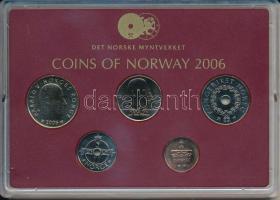 Norvégia 2006. 50ö-20K (5xklf) forgalmi sor műanyag tokban T:UNC kis patina Norway 2006. 50 Öre - 20 Kroner (5xdiff) coin set in original plastic case C:UNC small patina