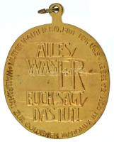 Németország DN "Esseni Madonna" kétoldalas, aranyozott bronz emlékérem füllel (47x58mm) T:...