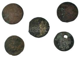 Oszmán Birodalom 1688-1689 (1099-1100) Mangir Cu II. Szulejmán (5db) T:F,VG patina, közte lyuk Ottoman Empire 1688-1689 (1099-1100) Mangir Cu Suleyman II (5pcs) C:F,VG patina, within holed