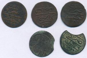 Oszmán Birodalom 1688-1689 (1099-1100) Mangir Cu "II. Szulejmán" (5db) T:VF,F patina, közte anyaghiány Ottoman Empire 1688-1689 (1099-1100) Mangir Cu "Suleyman II" (5pcs) C:VF,F patina, within missing material