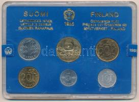 Finnország 1985. 5p-5M (6xklf) forgalmi sor plasztik tokban T:UNC Finland 1985. 5 Pennia - 5 Markka (6xdiff) coin set in plastic case C:UNC