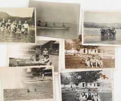 Fürdőzőket, strandolókat ábrázoló, vegyes régi és modern fotók, össz. 34 db, 8,5x5,5 cm és 12,5x9 cm...