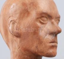 B. A. jelzéssel: Bartók Béla. Engóbozott kerámia, némi kopással, m: 17,5 cm