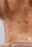 B. A. jelzéssel: Bartók Béla. Engóbozott kerámia, némi kopással, m: 17,5 cm