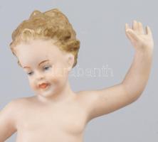 Schaubach Kunst labdázó puttó figura. Mázas és biszkvit porcelán, jelzett, ragasztott, m: 17,5 cm