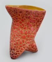 Zsolnay repesztett ökörvér mintás váza. Jelzés nélkül, kis mázpattogzással, m: 13,5 cm