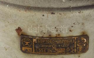 Szovjet tengerészet piros és zöld hajólámpa, egyik jelzett, m: 24 cm