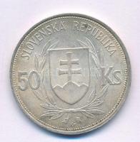 Szlovákia 1944. 50K Ag "Függetlenség 5. évfordulója" T:XF karc, patina
Slovakia 1944. 50 ...