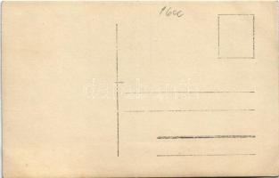 Osztrák-magyar haditengerészet matróza távíróval és fényképezőgéppel / K.u.k. Kriegsmarine Matrose /...