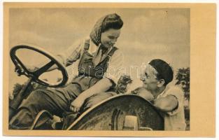 15 db MODERN postatiszta magyar szocreál motívum képeslap a Művészeti Alkotások kiadásában: szerelme...