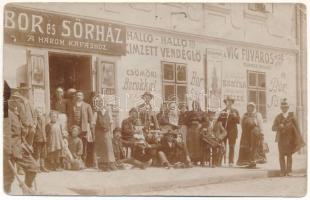 Budapest I. Tabán, Bor és sörház a három kapáshoz, Türner Mihály vendéglője a víg fuvaroshoz. Attila körút 16. photo (EB)