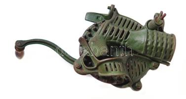 Antik kukoricamorzsoló, vas, jó állapotban