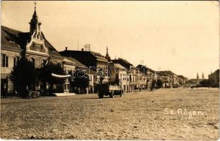 1940 Szászrégen, Reghin; bevonulás, katonai teherautó / entry of the Hungarian troops, military automobile, truck. photo (Rb)