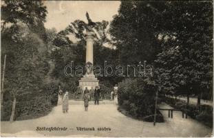 1915 Székesfehérvár, Vértanuk szobra (gyűrődések / creases)