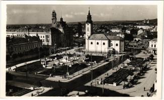 Nagyvárad, Oradea; Szent László tér, templom, Czillér Imre és Bodor László üzlete, Salon Kávéház, gyógyszertár, Fonciere biztosító / square, church, shops, pharmacy, cafe