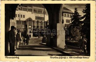 1941 Marosvásárhely, Targu Mures; Városháza feljárója a Közművelődési házzal / town hall, palace of culture (EK)