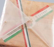 1906 5 puttonyos tokaji aszú bontatlan palack muzeális bor díszcsomagolásban, sorszámozott. 0,5l. Új...