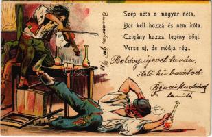 1902 Szép nót a magyar nóta, bor kell hozzá és nem kotta. Cigány húzza, legény bőgi, verse új, de módja régi... / Hungarian folklore art postcard, Gypsy musician. litho (EK)