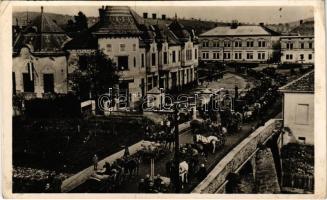 1938 Beregszász, Beregovo, Berehove; A Felvidék felszabadulásának emlékére, bevonulás / entry of the Hungarian troops (ragasztónyom / glue marks)